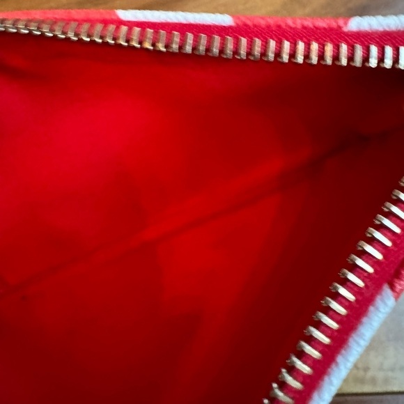 Dooney & Bourke Red White Cosmetic Makeup Bag - Picture 2 of 6